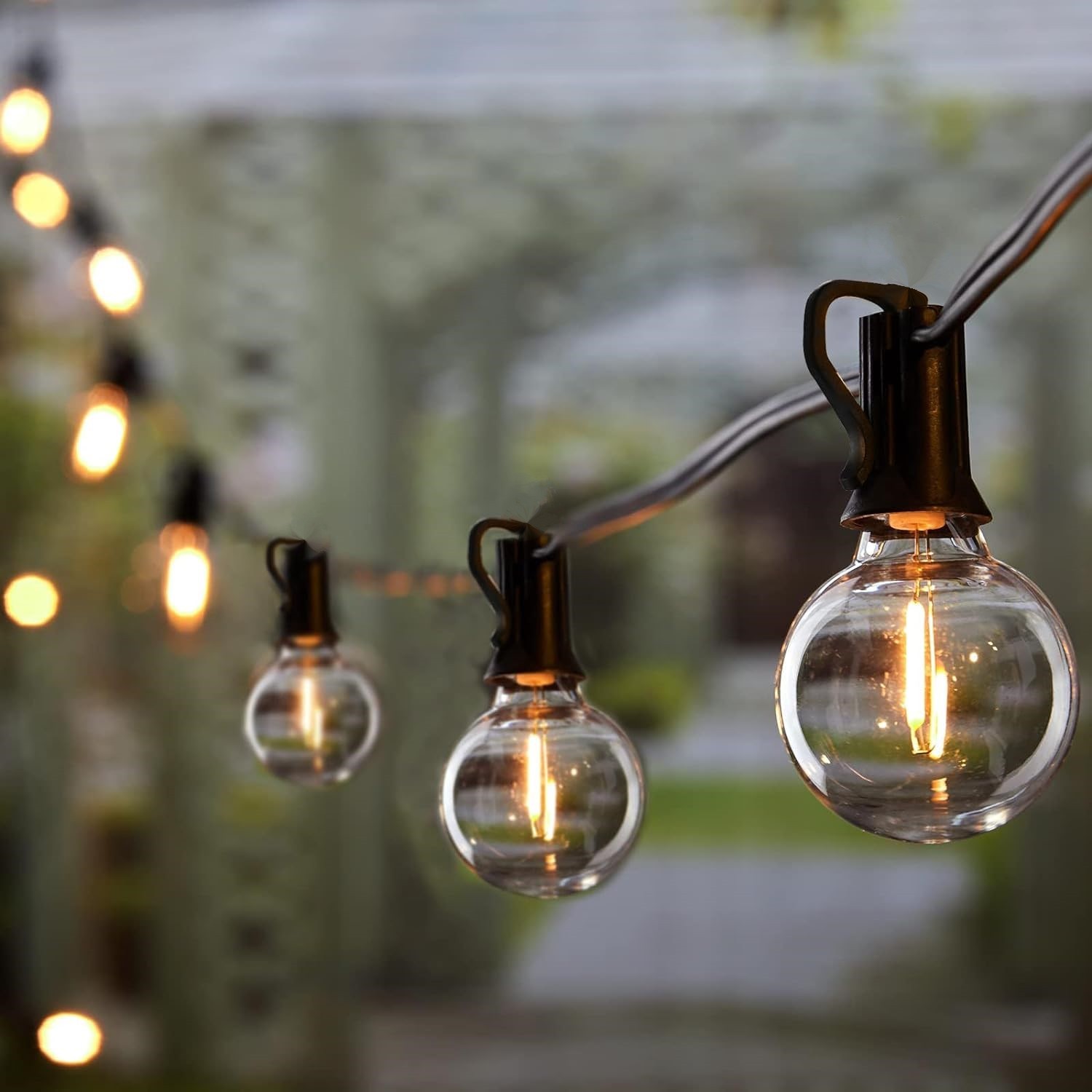 Ghirlanda Luminoasa Decorativa LED, 16.5m, 30+1 becuri LED G40 incluse, antisoc, rezistente la spargere, la apa, exterior, interconectabila, lumina calda 2700K, potrivita pentru Craciun, Gradina, Terasa, Veranda, Foisor, Evenimente, Petrecere, orice sezon